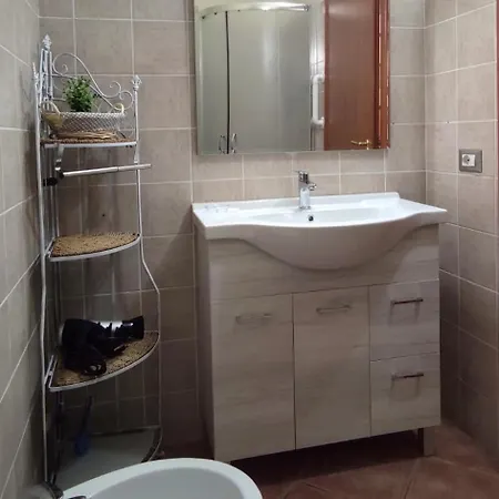 La Piazzetta Vicino A Firenze * Signa