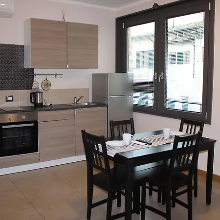 La Piazzetta Vicino A Firenze Apartman