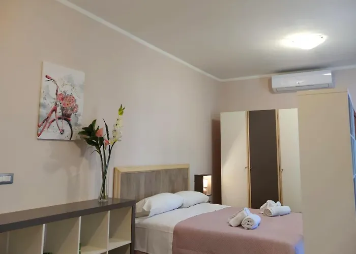 La Piazzetta Vicino A Firenze Apartment *