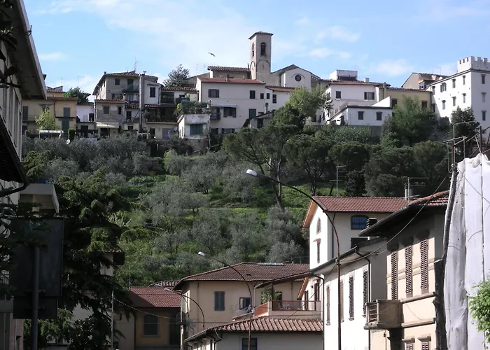 La Piazzetta Vicino A Firenze